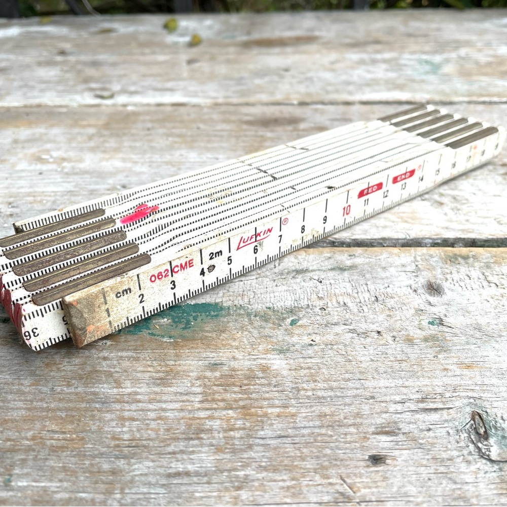 Lufkin vintage folding wood segmented vintage tape measure